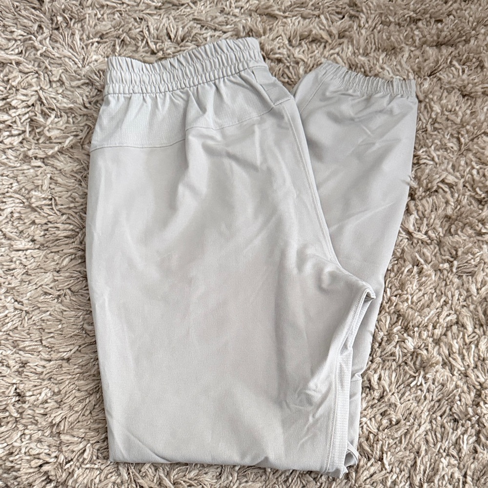 Lululemon men’s tan joggers